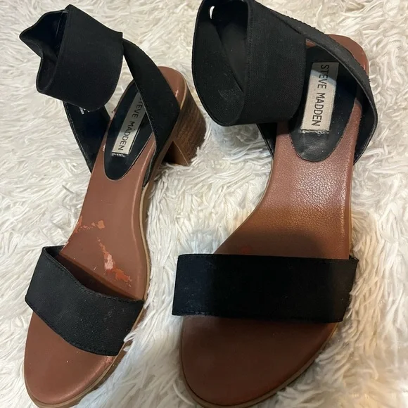 Steve Madden strappy sandals - Picture 3 of 3